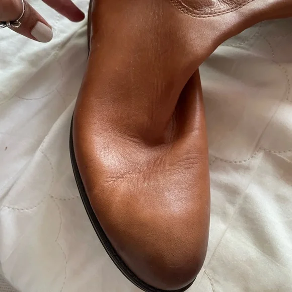 Women's Brown Leather Boots - Picture 5 of 8